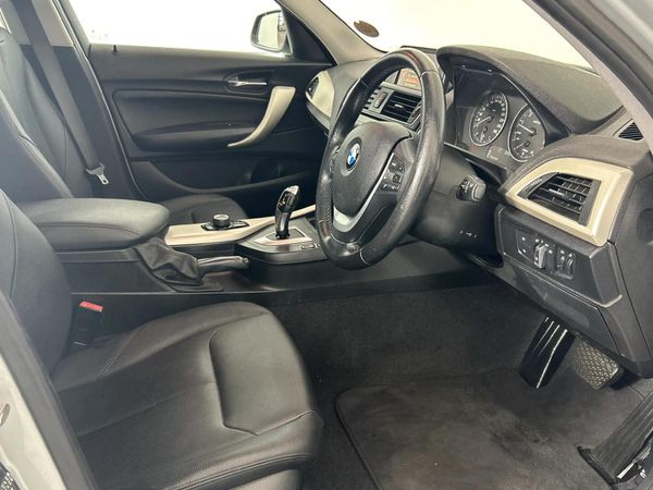 2016-BMW-1-Series-118i-5-dr-Auto image:9