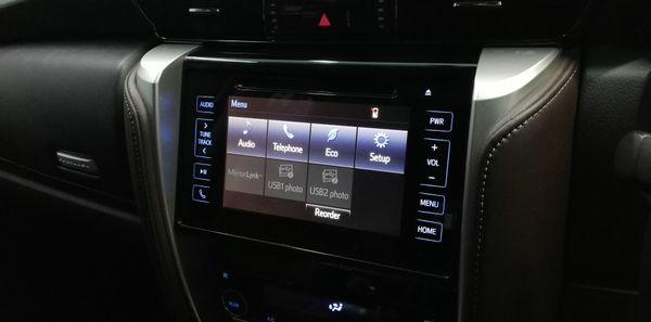 2017-Toyota-Fortuner-28-GD-6-4x4-Auto image:15