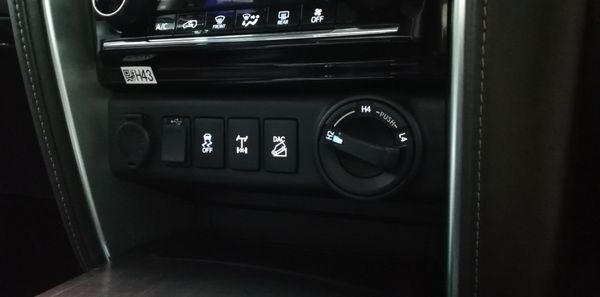 2017-Toyota-Fortuner-28-GD-6-4x4-Auto image:18