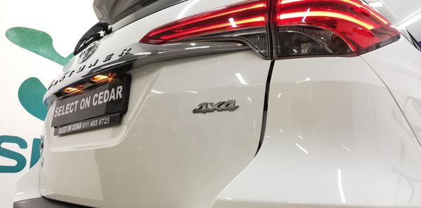 2017-Toyota-Fortuner-28-GD-6-4x4-Auto image:29