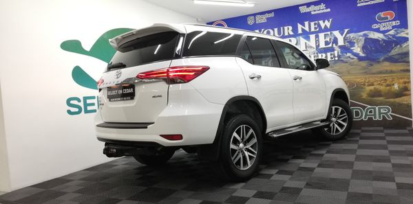 2017-Toyota-Fortuner-28-GD-6-4x4-Auto image:34