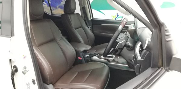 2017-Toyota-Fortuner-28-GD-6-4x4-Auto image:8
