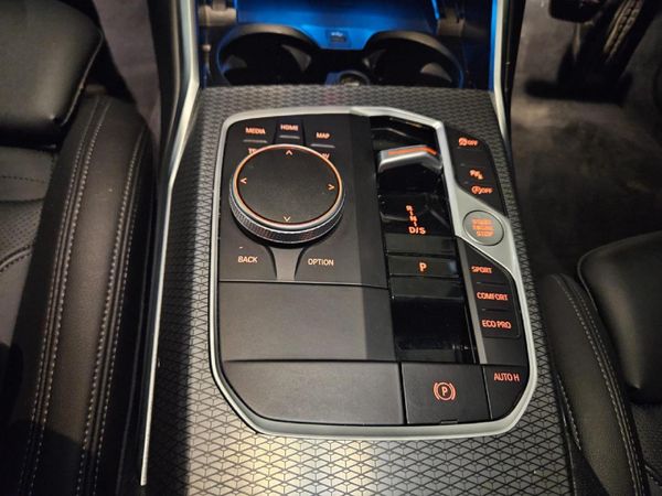 2022-BMW-3-Series-320d-M-Sport-Auto image:17