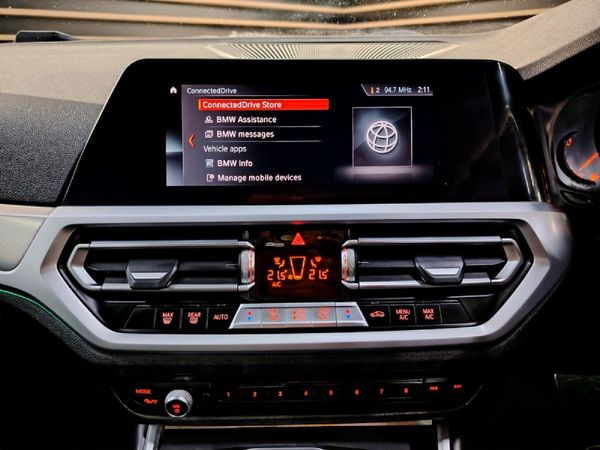 2020-BMW-3-Series-320i-M-Sport image:16