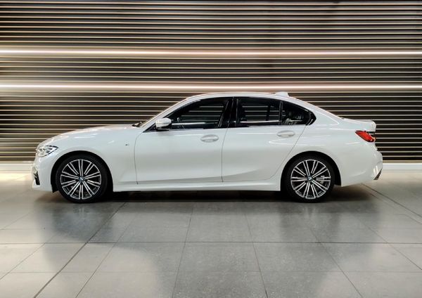2020-BMW-3-Series-320i-M-Sport image:1