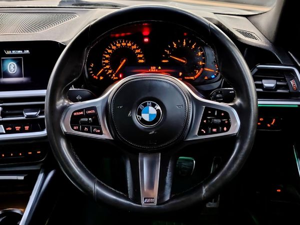 2020-BMW-3-Series-320i-M-Sport image:26