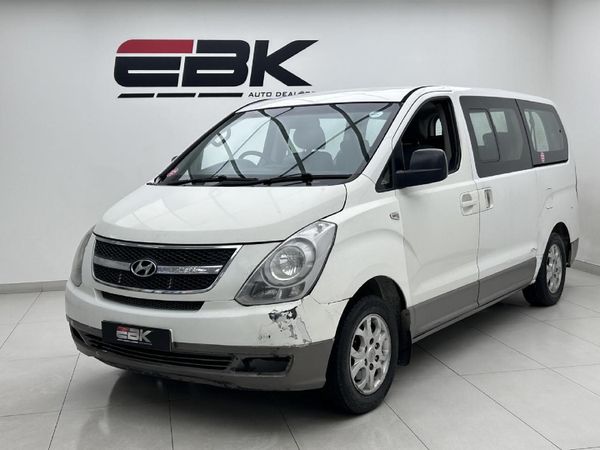 2015-Hyundai-H-1-24-CVVT-Executive image:2