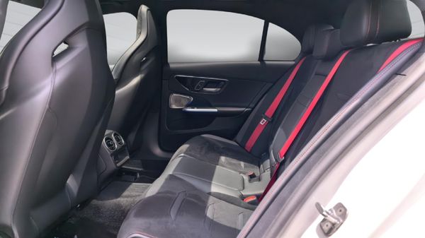 2025-Mercedes-AMG-C-Class-C43-AMG-4Matic image:16