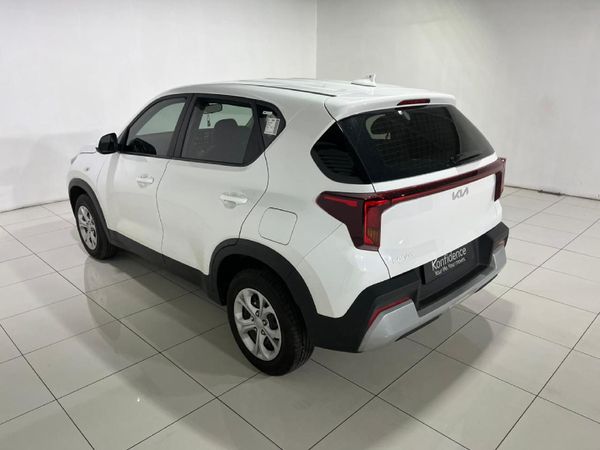 2024-Kia-Sonet-15-LX image:1