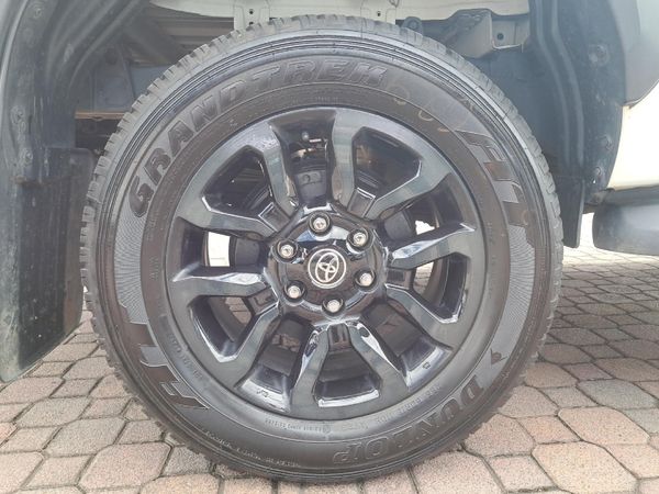2026-Toyota-Hilux-28-GD-6-RB-Legend-4x4-Double-Cab-Auto-mHev image:18