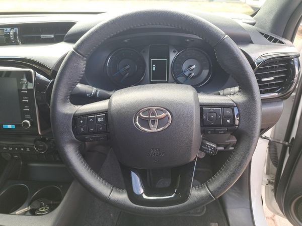 2026-Toyota-Hilux-28-GD-6-RB-Legend-4x4-Double-Cab-Auto-mHev image:7