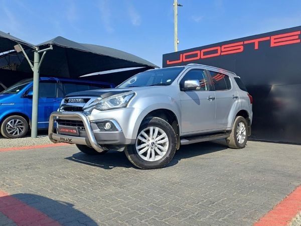 2018-Isuzu-Mu-x-30D-4x4-Auto image:1