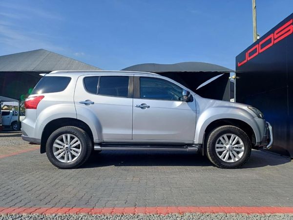 2018-Isuzu-Mu-x-30D-4x4-Auto image:4