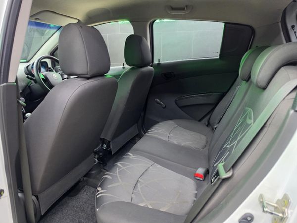 2014-Chevrolet-Spark-12-Campus image:14