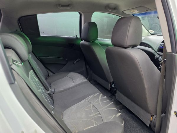 2014-Chevrolet-Spark-12-Campus image:16