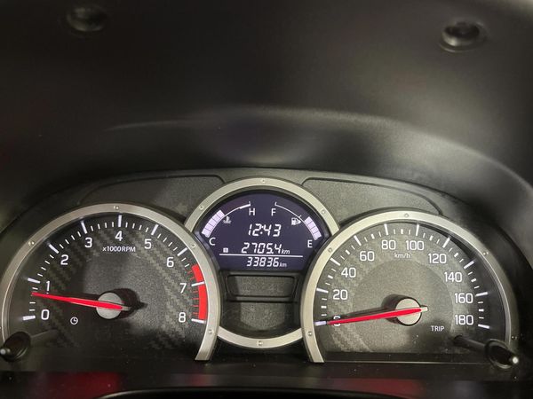 2017-Suzuki-Jimny-13 image:2