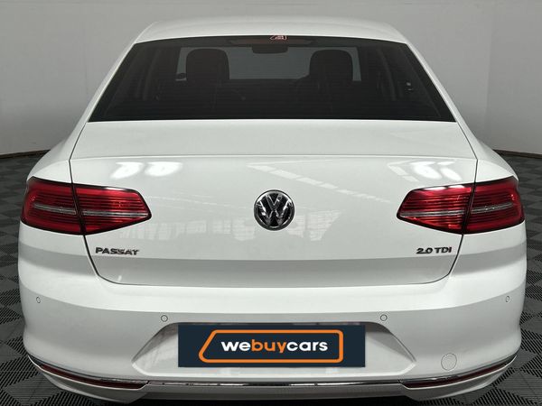 2016-Volkswagen-Passat-20-TDI-Executive-Auto image:18