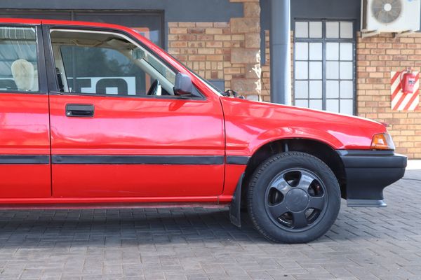 1986-Honda-Ballade-150i image:17