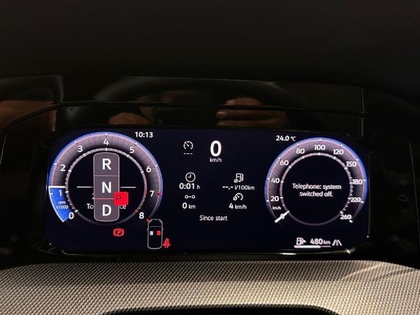 2026-Volkswagen-Golf-14-TSI-R-Line-Auto-110kw image:2