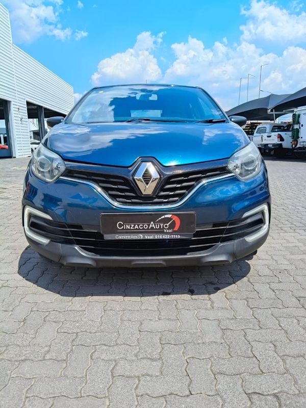 2020-Renault-Captur-900T-Blaze-66kW image:1