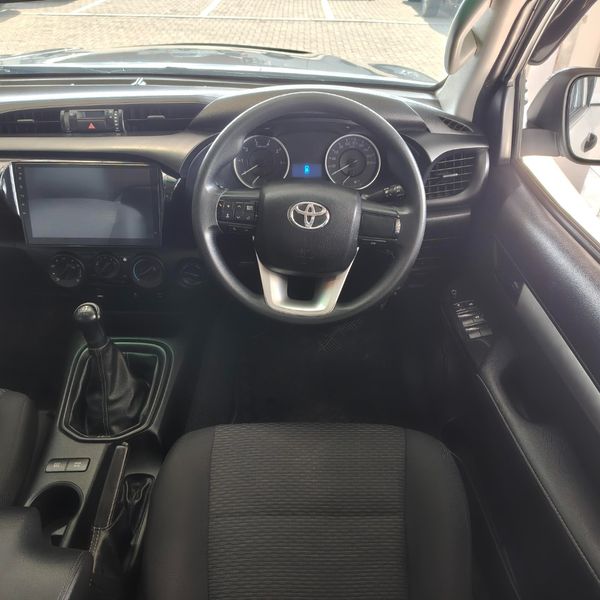 2018-Toyota-Hilux-24-GD-6-SRX-4x4-Double-Cab image:11