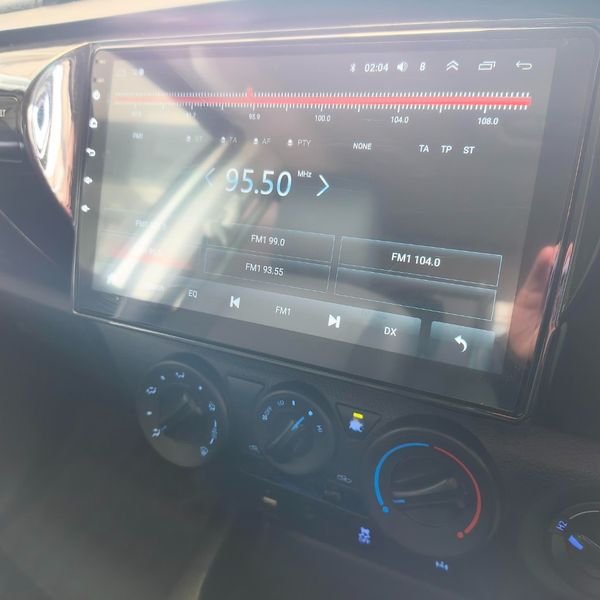 2018-Toyota-Hilux-24-GD-6-SRX-4x4-Double-Cab image:15
