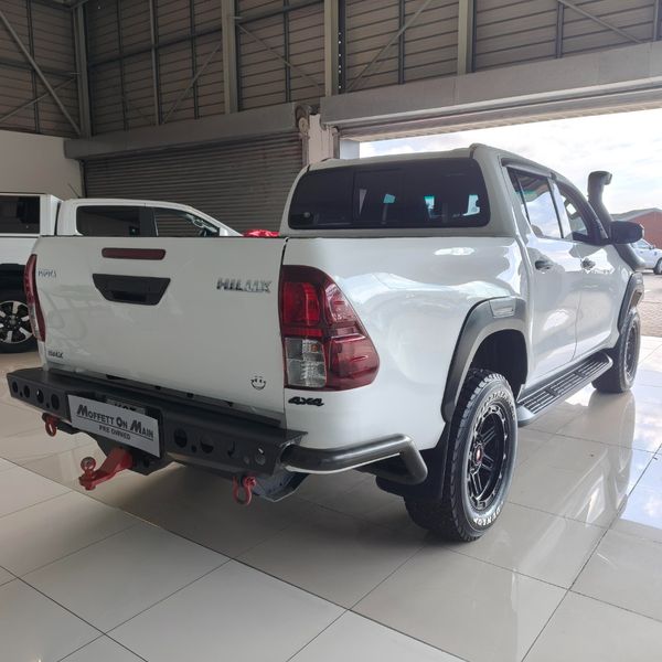 2018-Toyota-Hilux-24-GD-6-SRX-4x4-Double-Cab image:2
