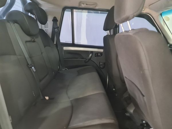 2021-Mahindra-Pik-Up-22-mHawk-S6-Karoo-Double-Cab image:11