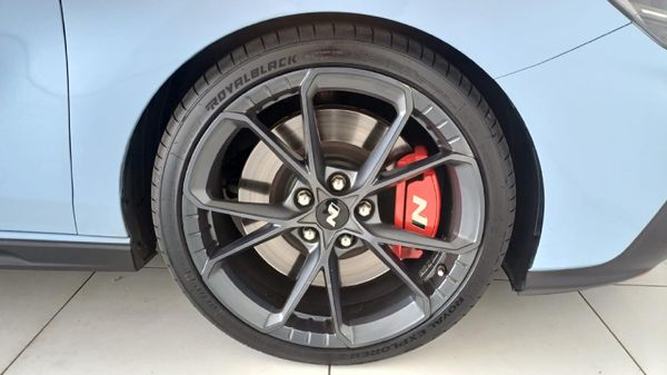 2022-Hyundai-i30-N-20-TGDi-DCT image:13