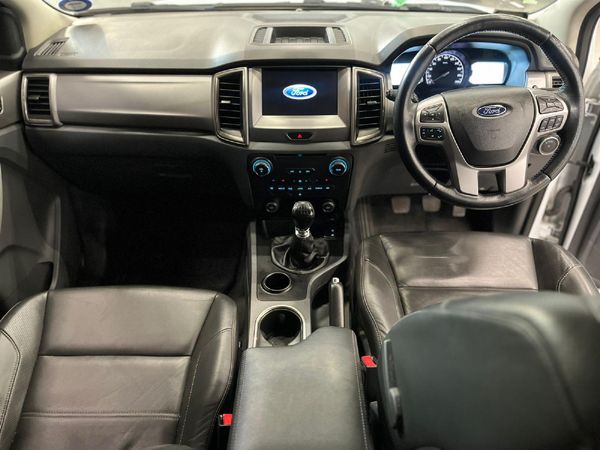 2018-Ford-Everest-22-TDCi-XLT image:9