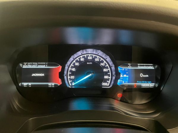 2018-Ford-Everest-22-TDCi-XLT image:10