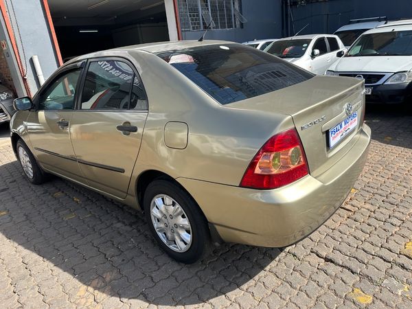 2004-Toyota-Corolla-160i-GLE-Auto image:4