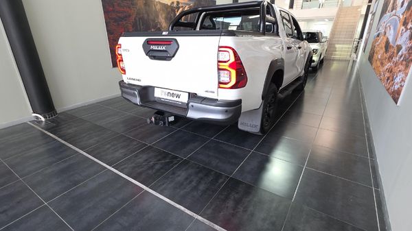 2024-Toyota-Hilux-28-GD-6-RB-Legend-4x4-Double-Cab-Auto-mHev image:5