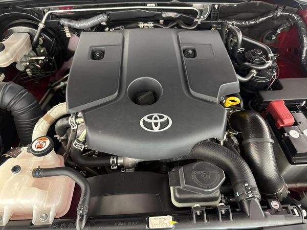 2023-Toyota-Hilux-28-GD-6-GR-S-4x4-Auto-Double-Cab image:11