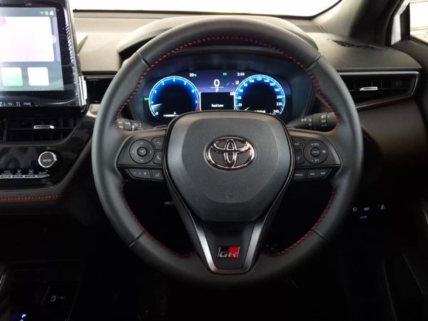 2026-Toyota-Corolla-Cross-18-GR-S-Hybrid image:16
