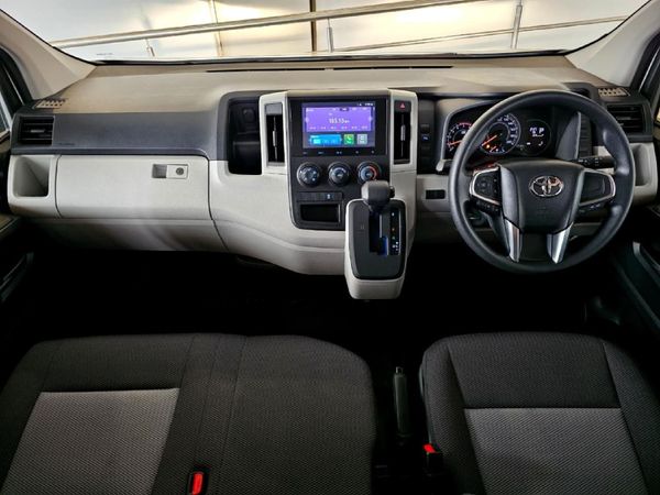 2026-Toyota-Quantum-28TD-LWB-Crewcab-Panel-Van-Auto image:12