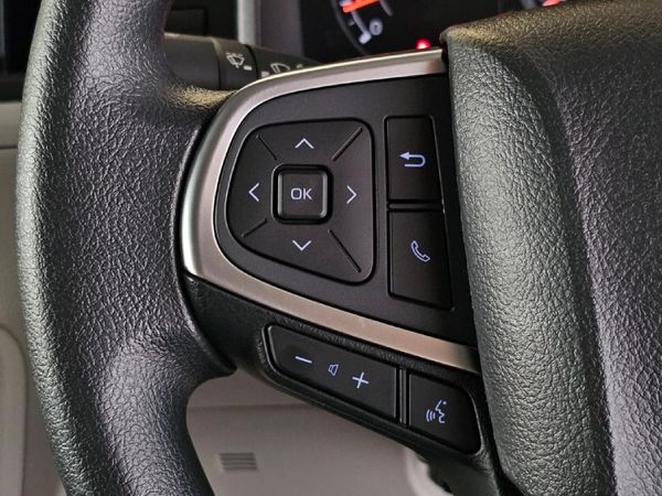 2026-Toyota-Quantum-28TD-LWB-Crewcab-Panel-Van-Auto image:19