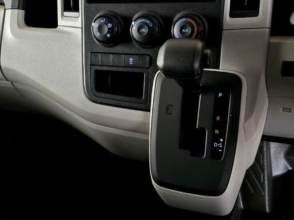 2026-Toyota-Quantum-28TD-LWB-Crewcab-Panel-Van-Auto image:21