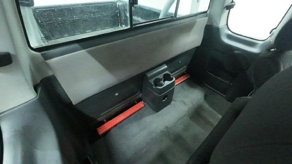 2010-Isuzu-KB-250D-Teq-Extended-cab-LE image:12