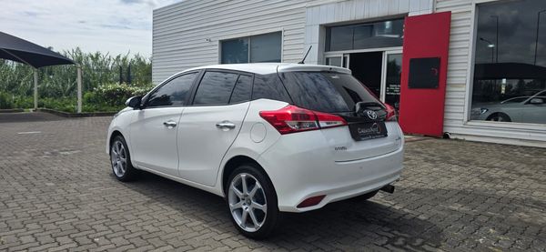 2020-Toyota-Yaris-15-XS-5-dr image:5