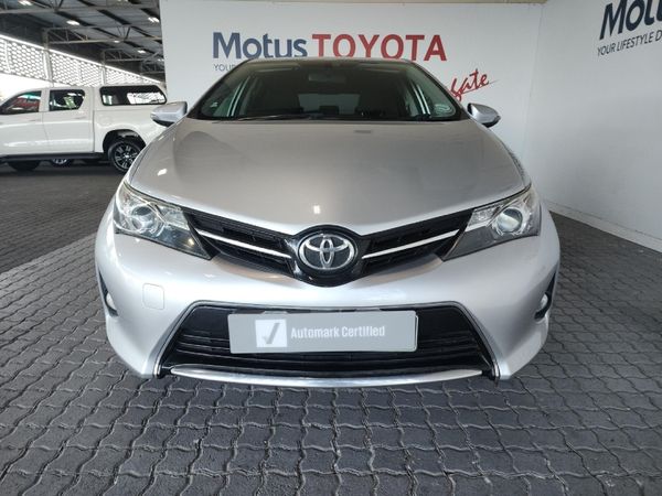 2015-Toyota-Auris-16-XS image:3