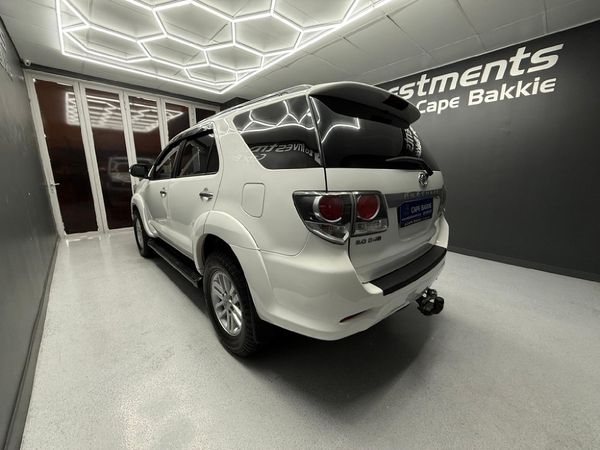 2015-Toyota-Fortuner-30-D-4D-4x4-Auto image:4
