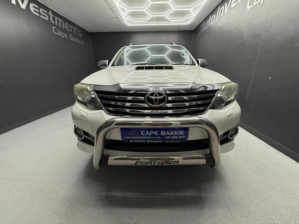 2015-Toyota-Fortuner-30-D-4D-4x4-Auto image:6