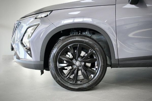2026-Omoda-C5-15T-Luxury-X image:5