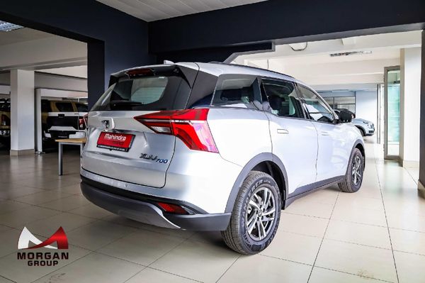 2026-Mahindra-XUV-700-20-AX5-Auto image:4