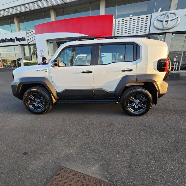 2026-Toyota-Land-Cruiser-FJ-27-GX-Auto image:6