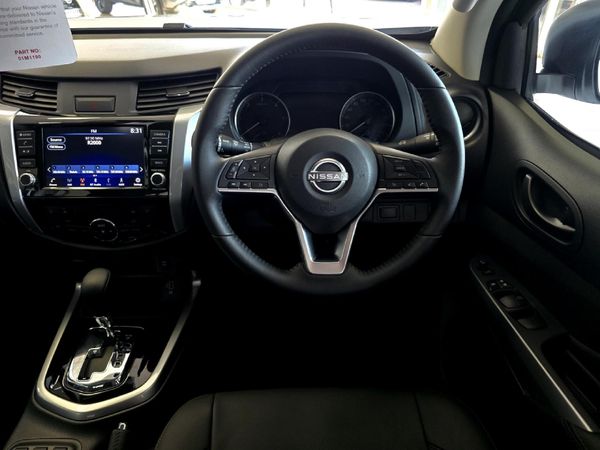 2026-Nissan-Navara-25DDTi-Stealth-Auto image:4