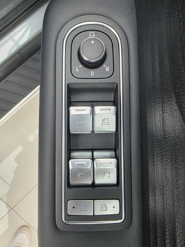 2026-BAIC-B30-15T-Premium-Adventure-DCT image:13