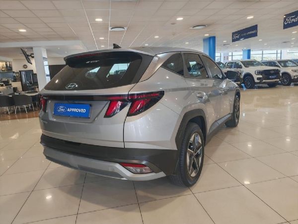 2025-Hyundai-Tucson-20-Premium-Auto image:4