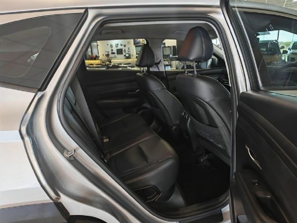 2025-Hyundai-Tucson-20-Premium-Auto image:7